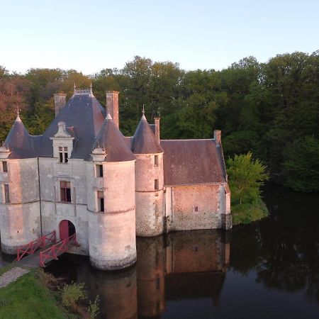 Le Chatelet Thilouze Exterior foto