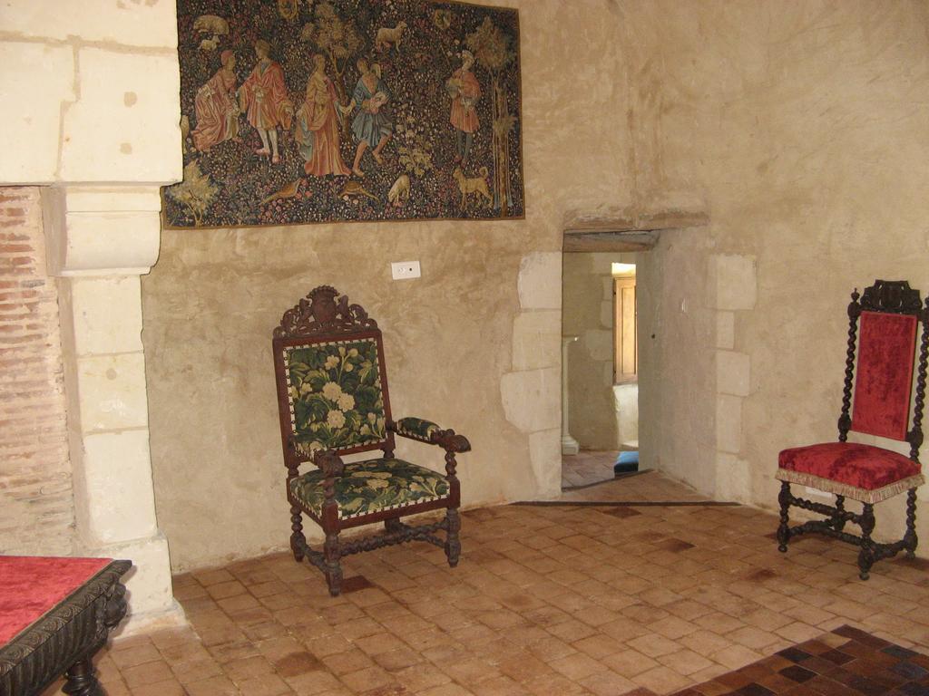 Le Chatelet Thilouze Exterior foto